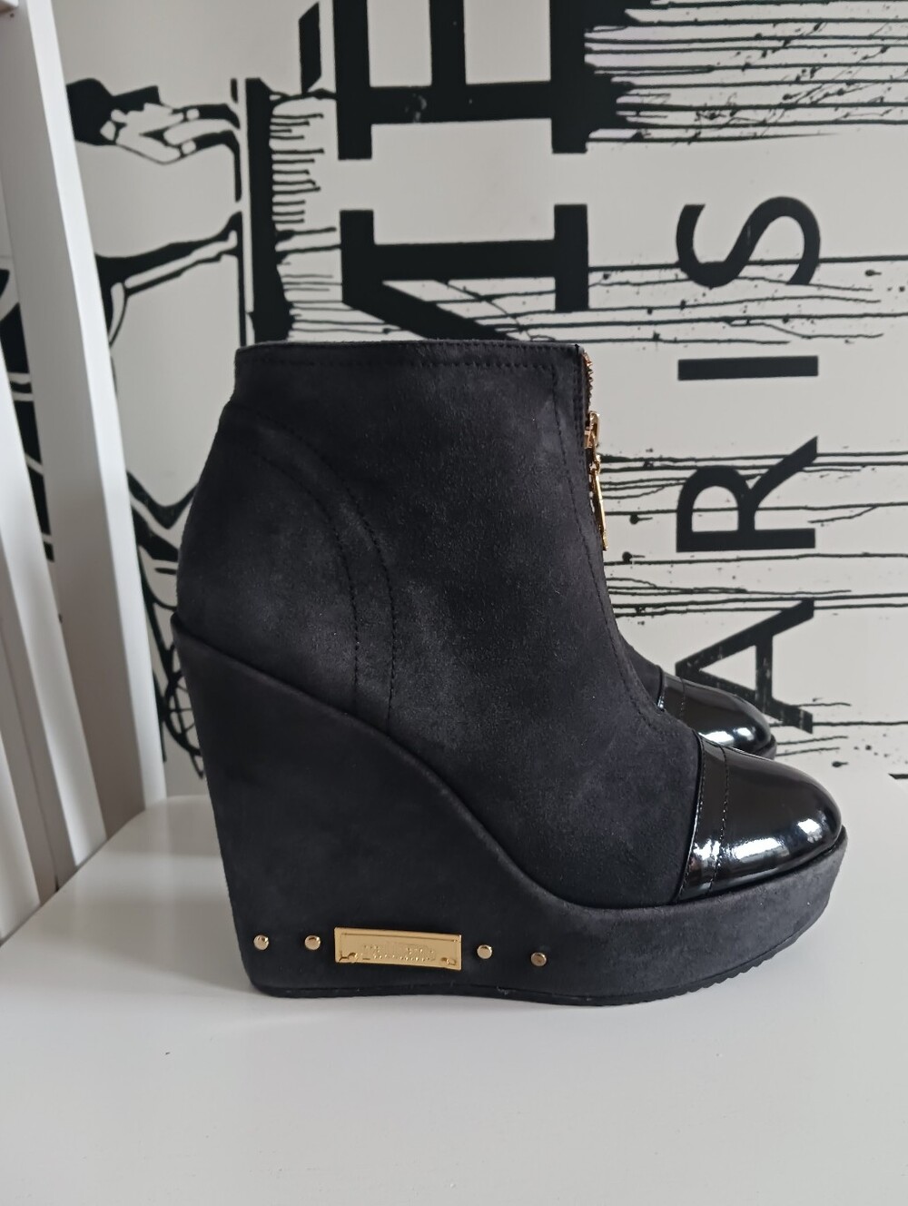 John Galliano Vintage Gray Suede Wedge Boots Size 40